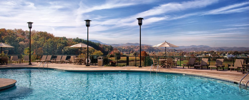 wyndham smoky8