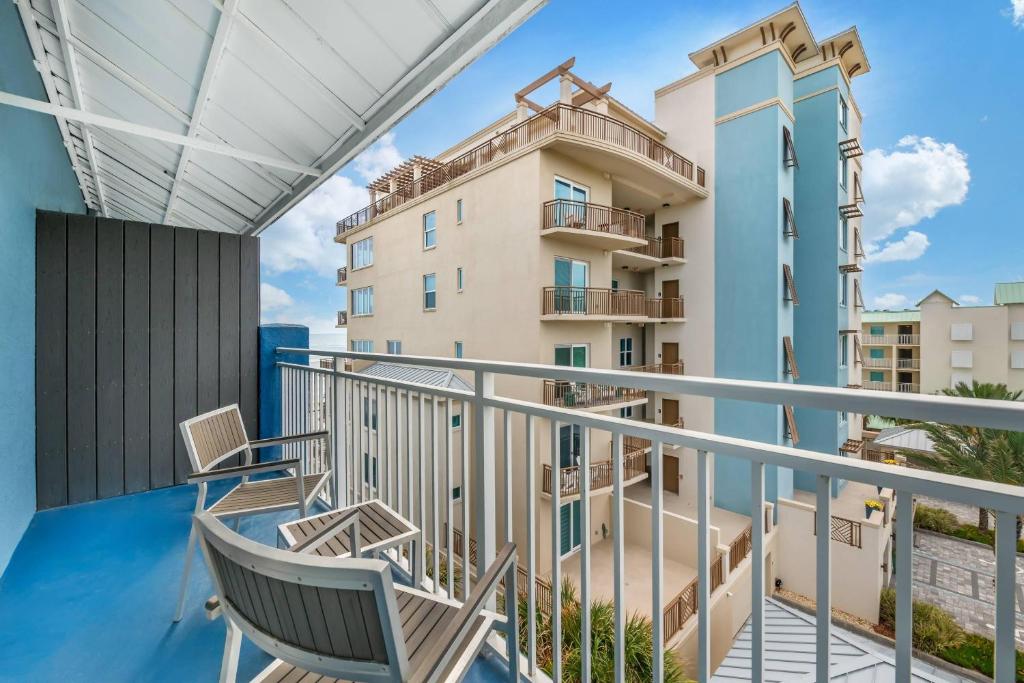 coconut palms6