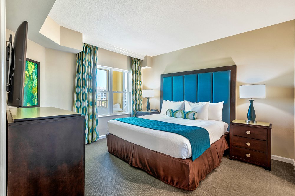 vacation village at parkway3